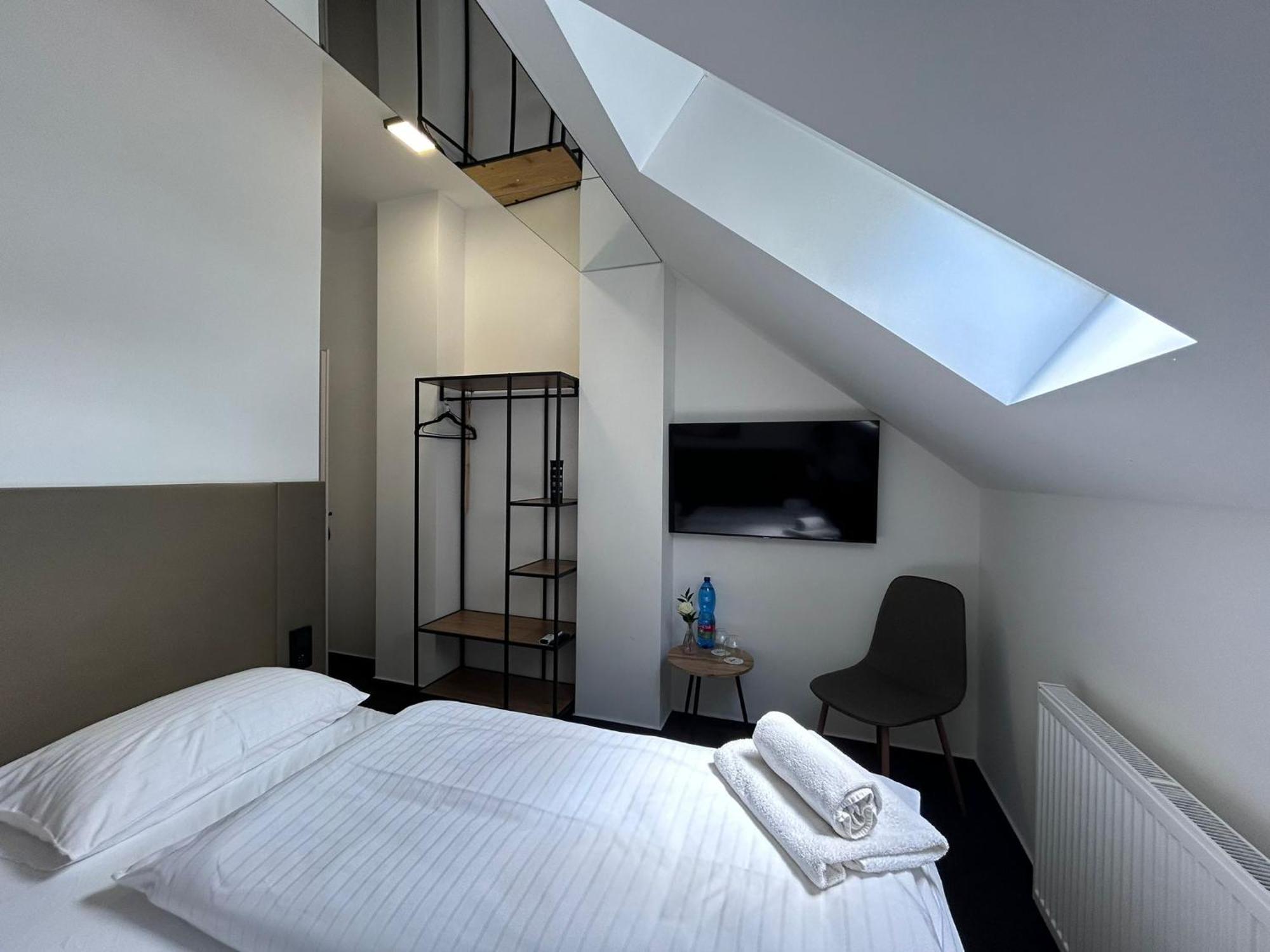 Golden Golem Hotel & Spa Praga Zewnętrze zdjęcie